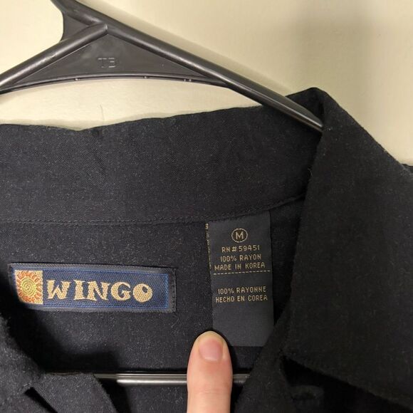 Wingo Men's Hawaiian Shirt Parrot Graphic SZ Medium 100% Rayon SM Flaw - Picture 2 of 6